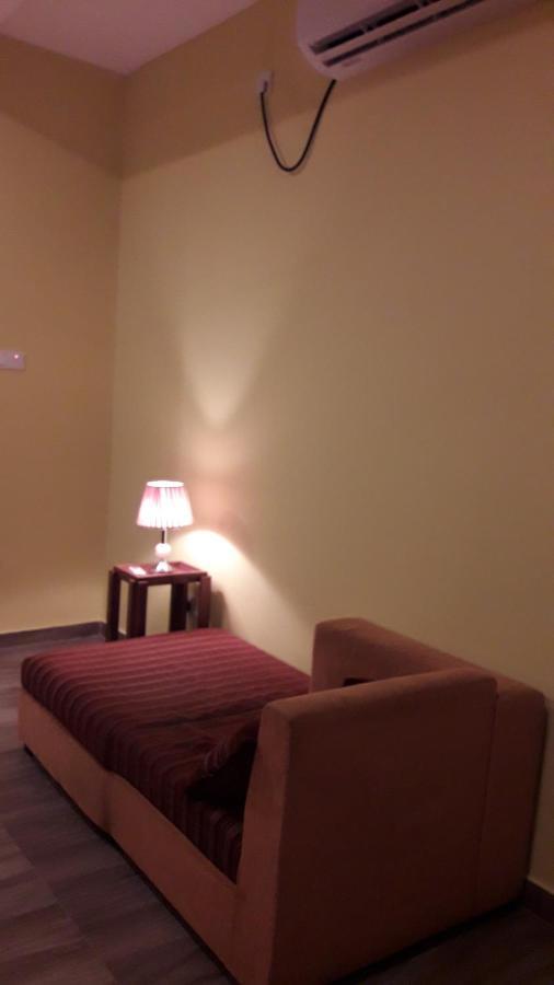 Sawanga Home Stay Weligama Ngoại thất bức ảnh