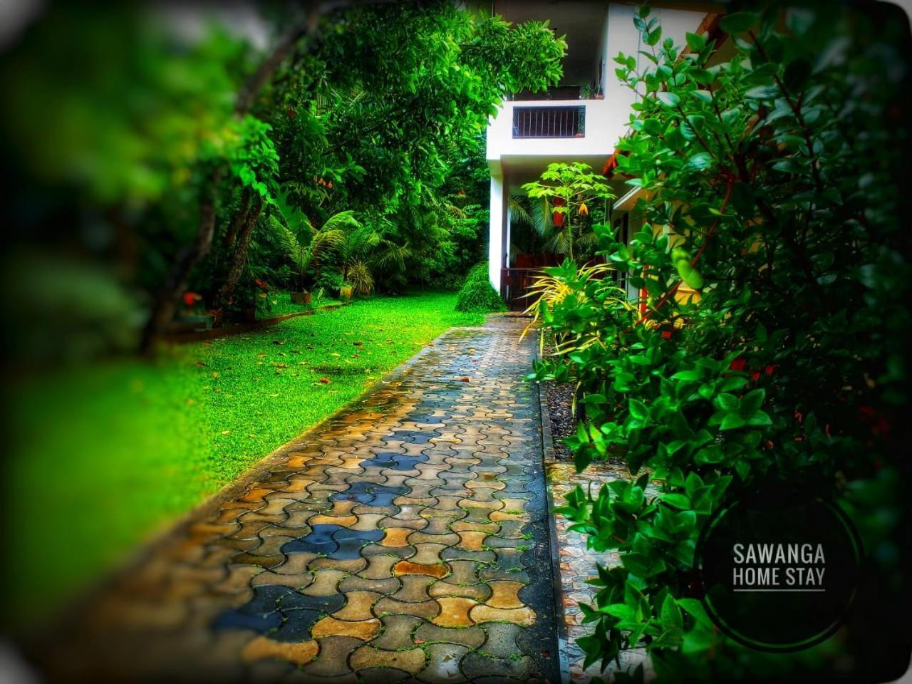 Sawanga Home Stay Weligama Ngoại thất bức ảnh